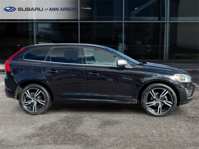 2017 Volvo XC60 T6 R-Design