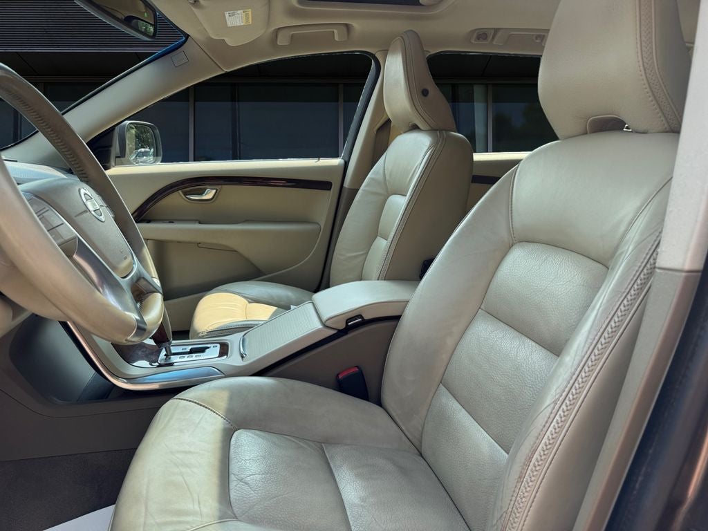 2011 Volvo XC70 T6