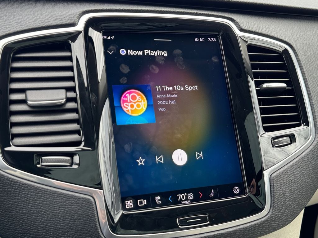 2023 Volvo XC90 Recharge Plug-In Hybrid T8 Plus Bright Theme 7 Passenger *LIFETIME POWERTRAIN*