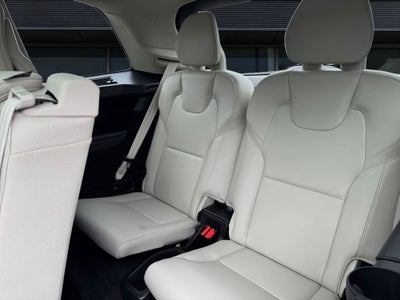 2023 Volvo XC90 Recharge Plug-In Hybrid T8 Plus Bright Theme 7 Passenger *LIFETIME POWERTRAIN*
