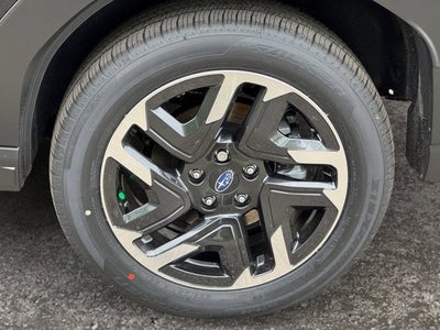 2025 Subaru FORESTER Limited Hybrid