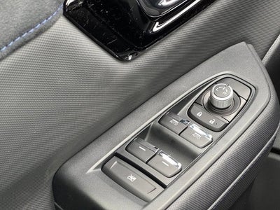 2025 Subaru FORESTER Limited Hybrid