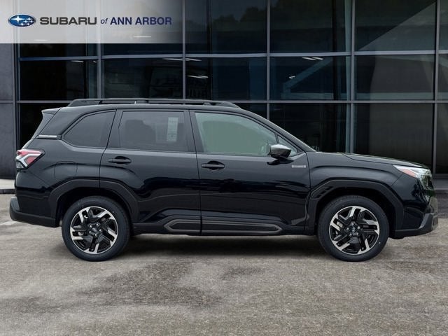 2025 Subaru FORESTER Limited Hybrid