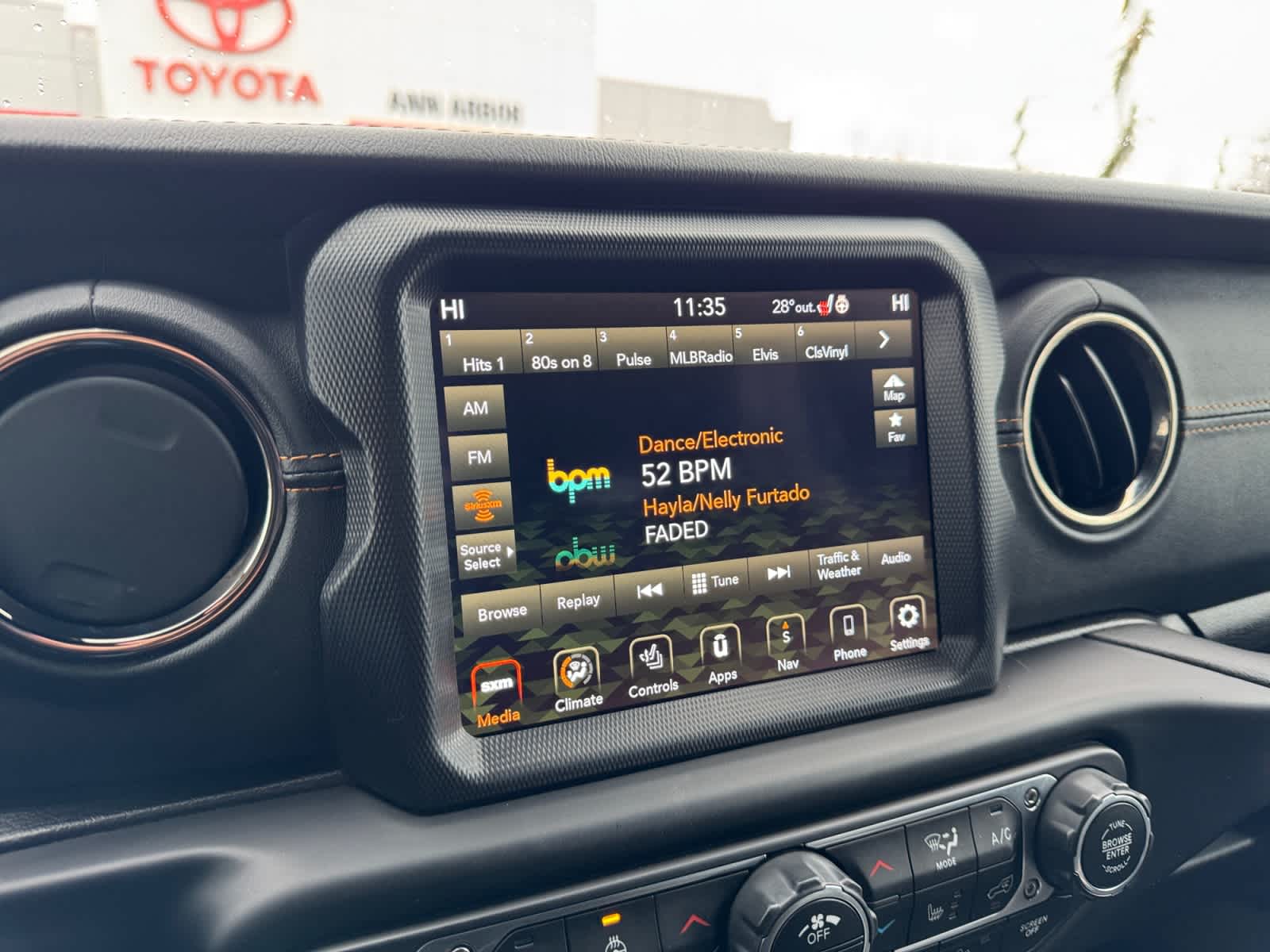 2021 Jeep Wrangler Unlimited Sahara High Altitude