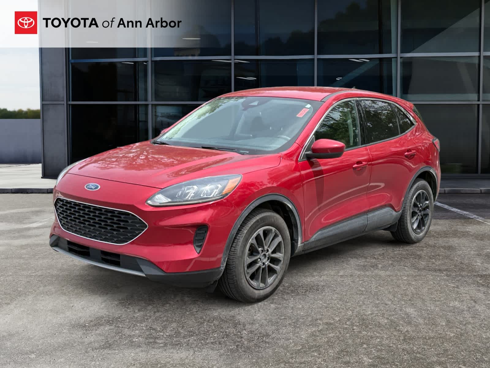 2020 Ford Escape SE