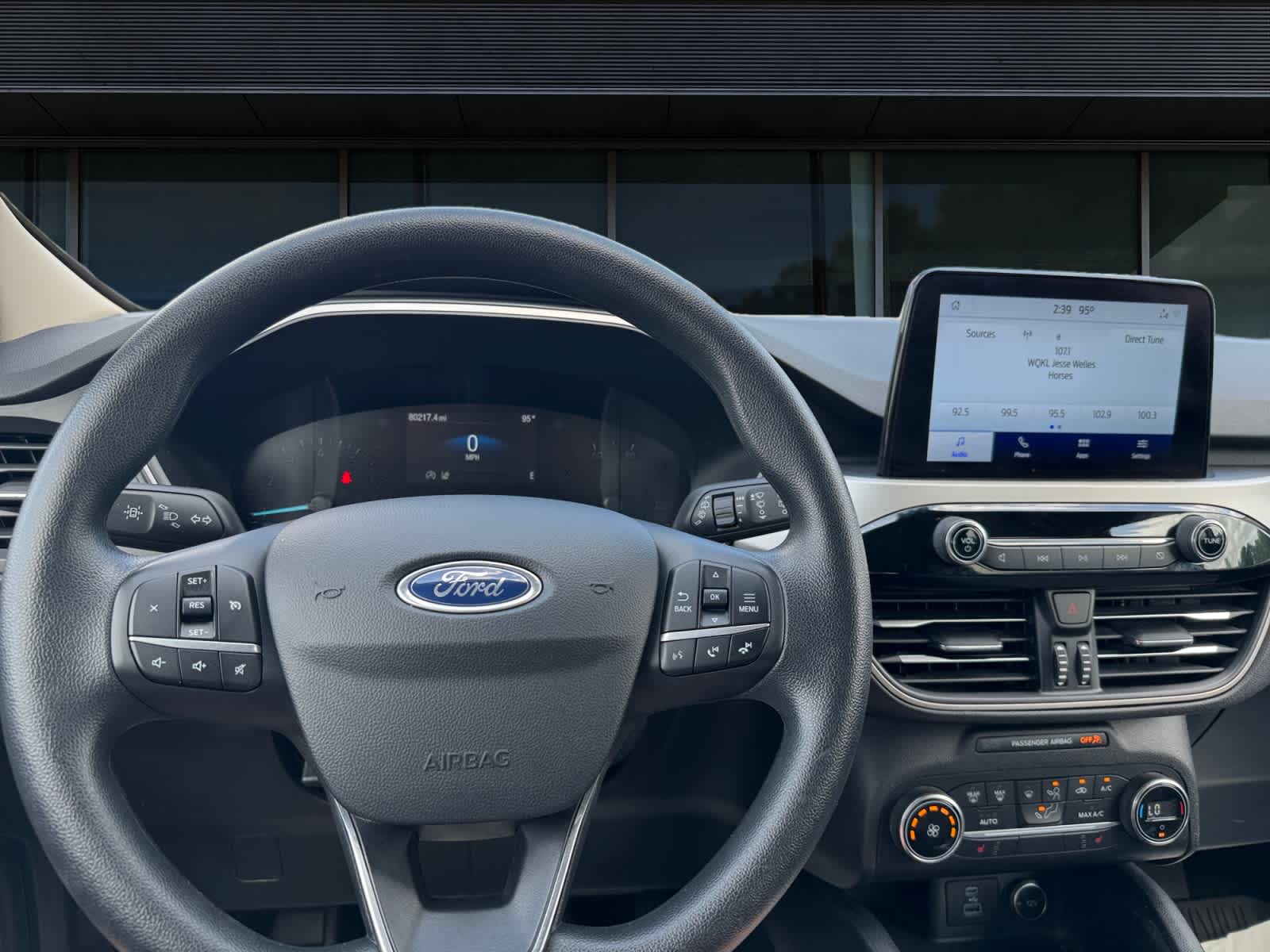 2020 Ford Escape SE