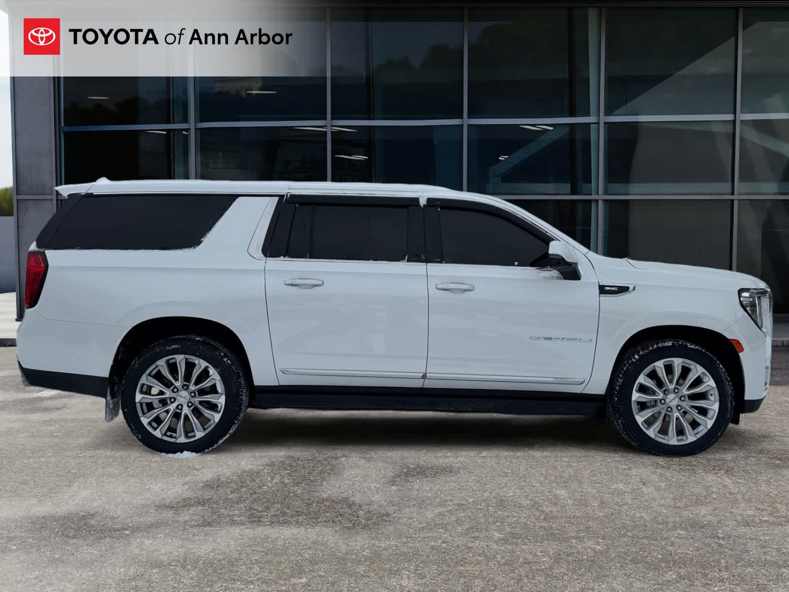 2022 GMC Yukon XL Denali