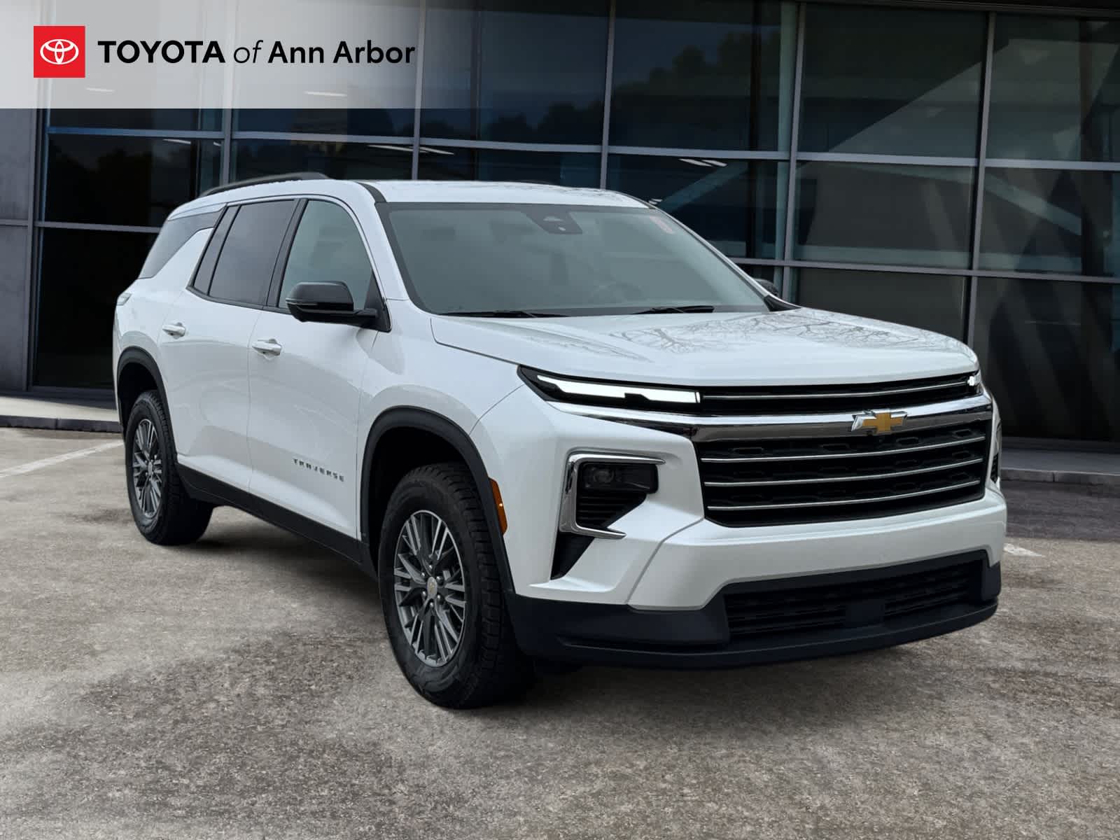 2025 Chevrolet Traverse FWD LT