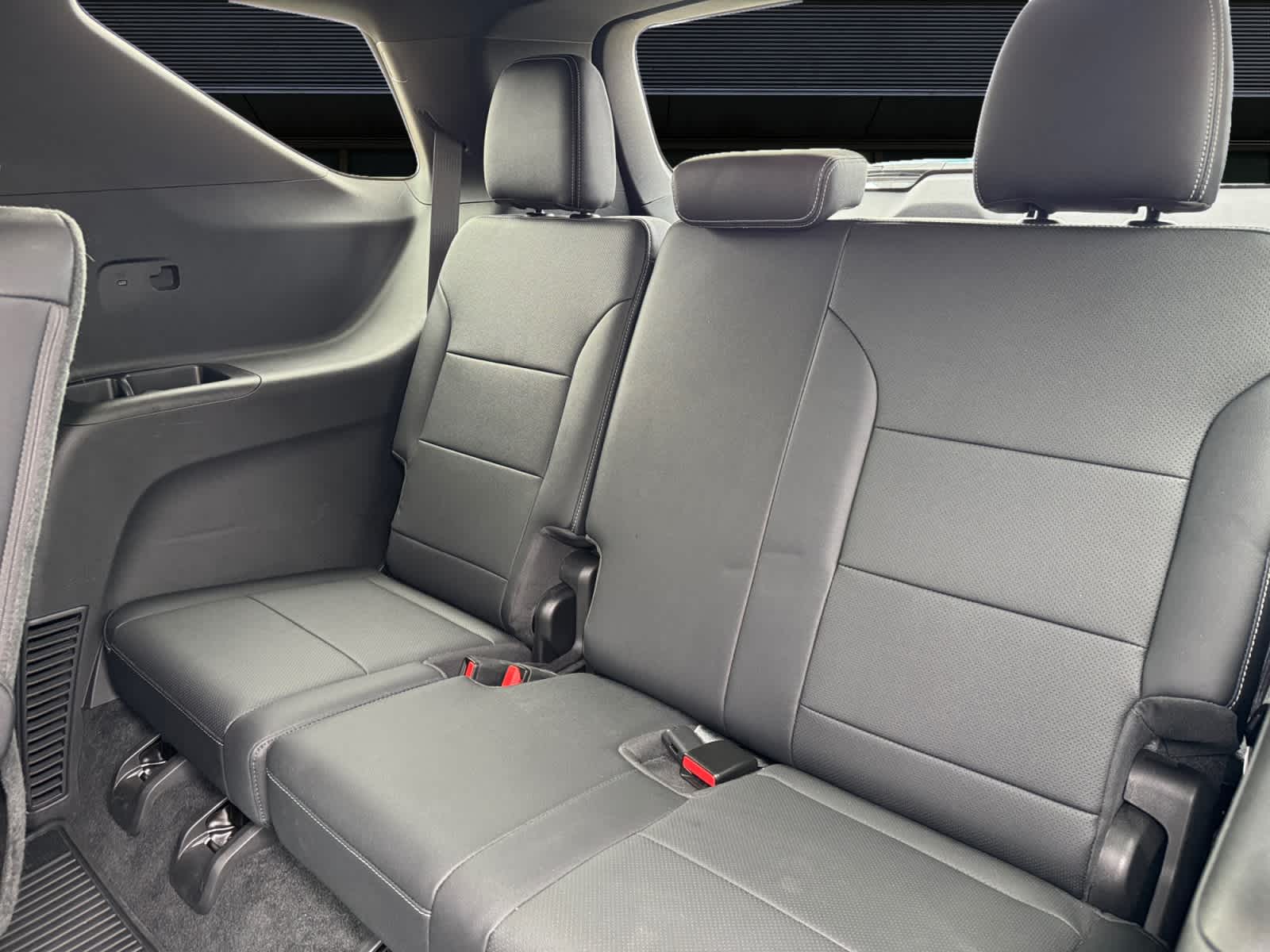 2025 Chevrolet Traverse FWD LT