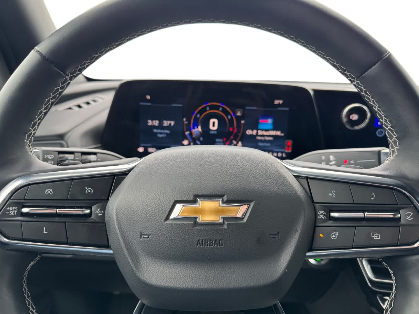 2025 Chevrolet Traverse FWD LT