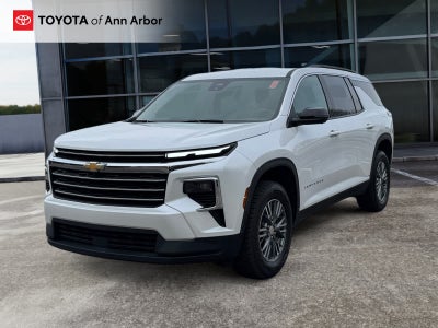 2025 Chevrolet Traverse FWD LT