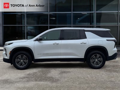 2025 Chevrolet Traverse FWD LT