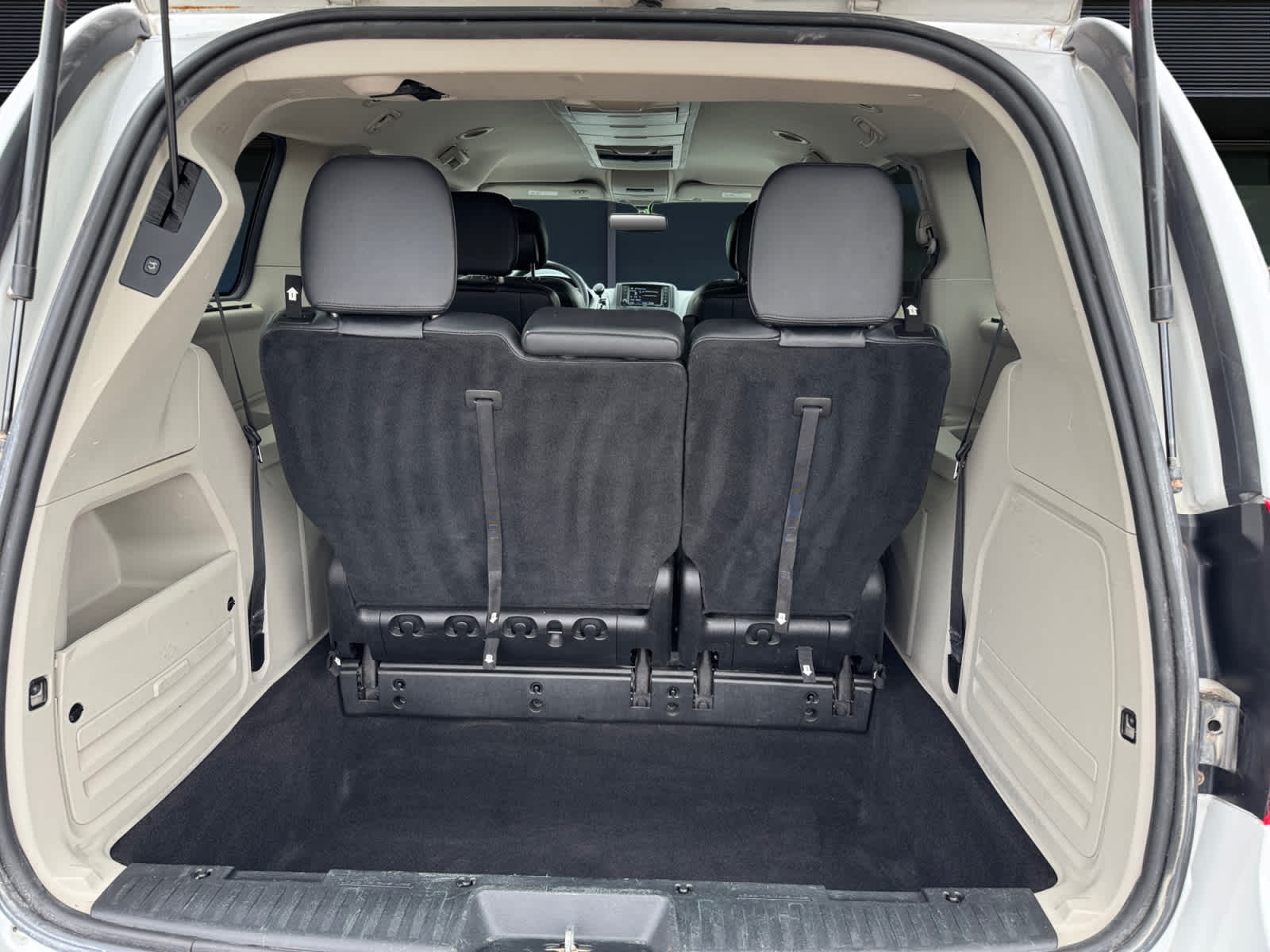 2015 Chrysler Town & Country Touring-L