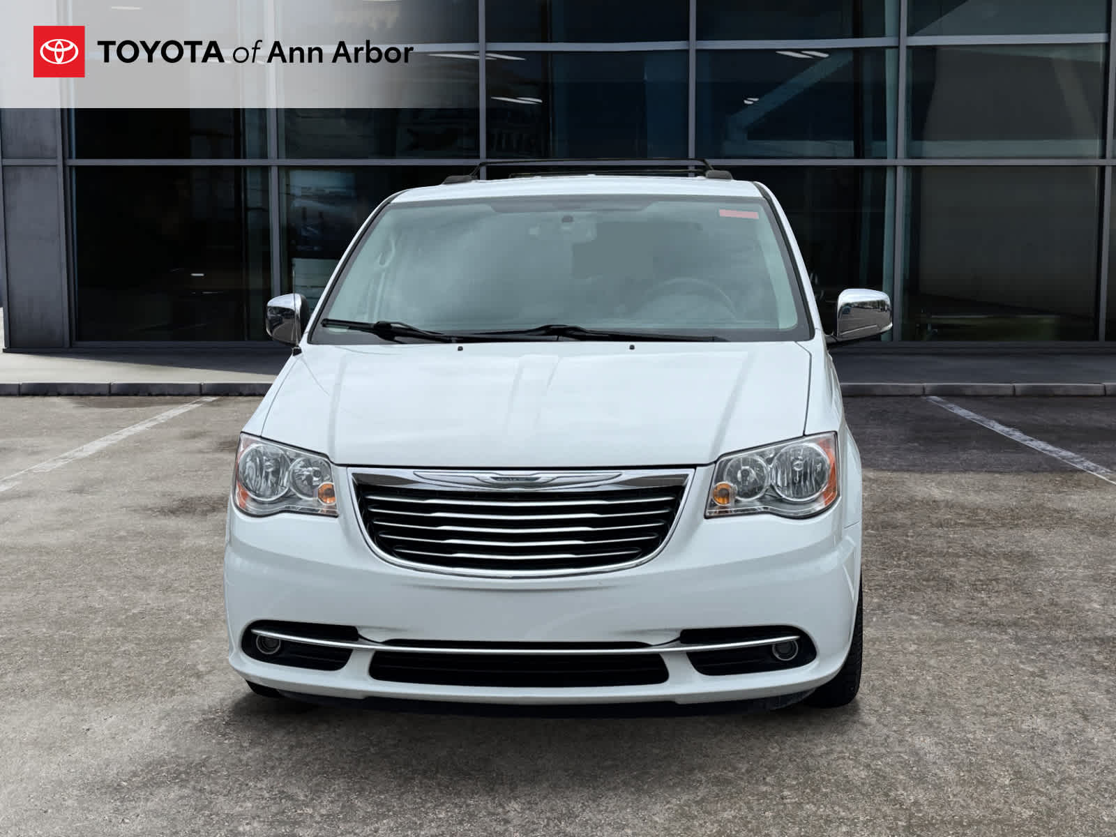 2015 Chrysler Town & Country Touring-L