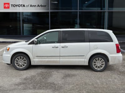 2015 Chrysler Town & Country Touring-L
