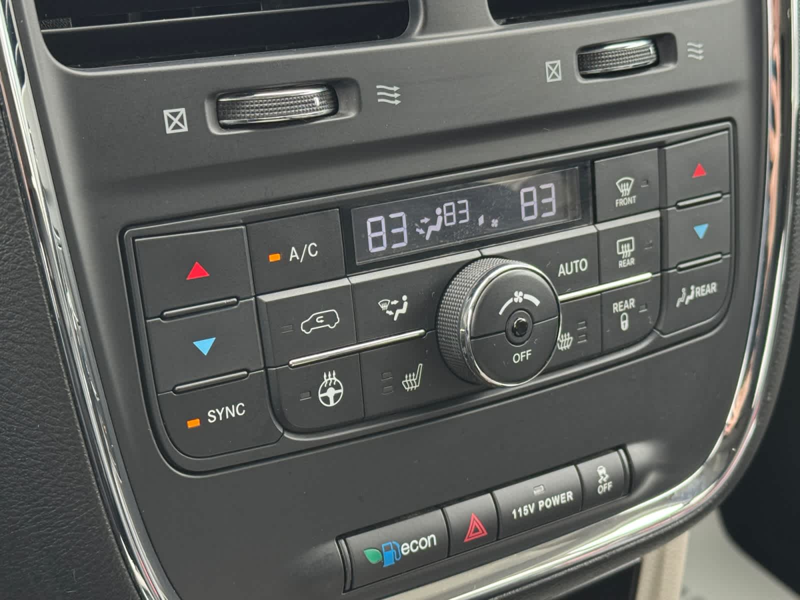 2015 Chrysler Town & Country Touring-L