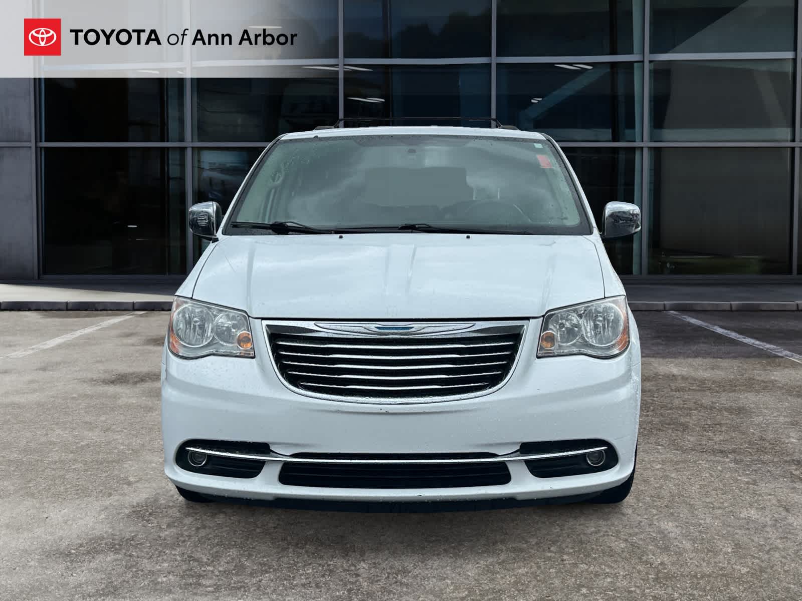 2015 Chrysler Town & Country Touring-L