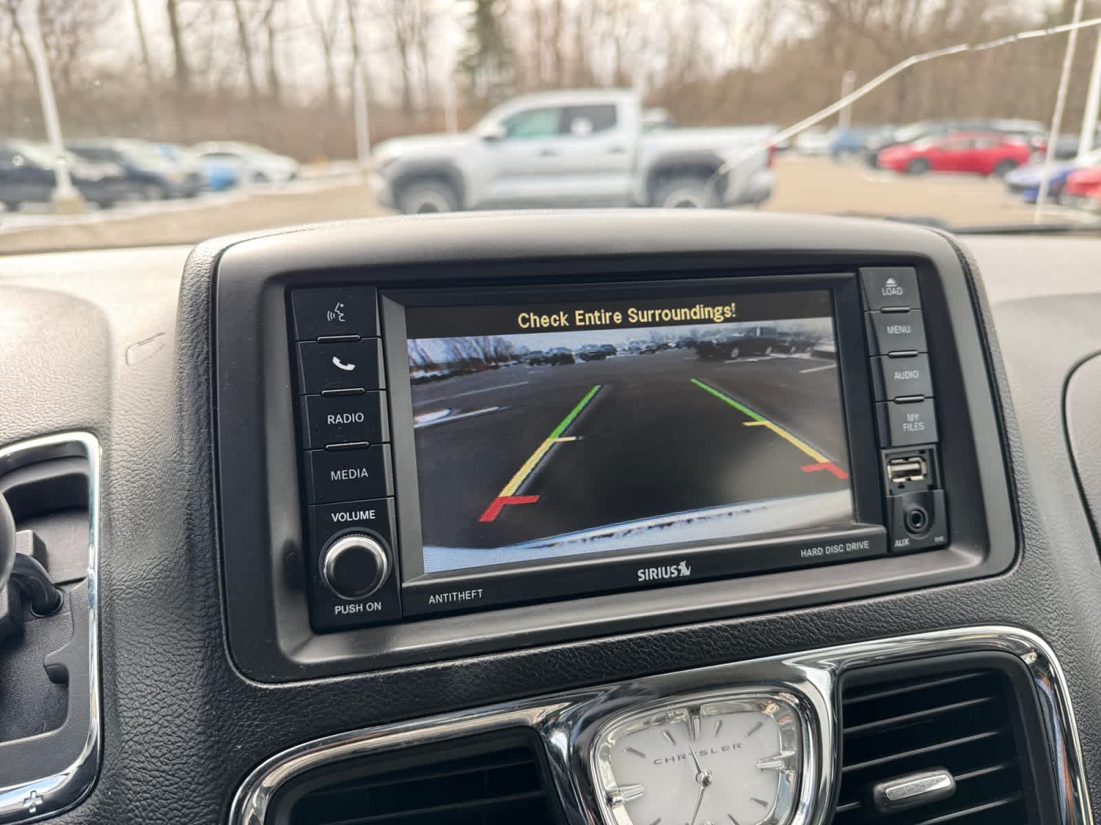 2015 Chrysler Town & Country Touring-L