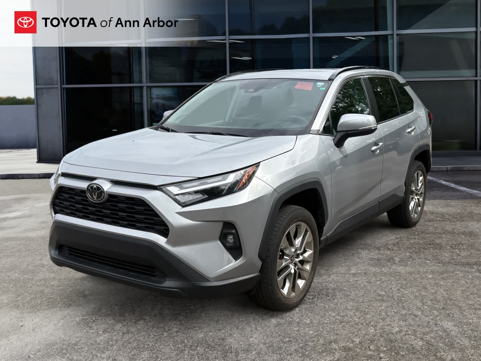 2022 Toyota RAV4 XLE Premium
