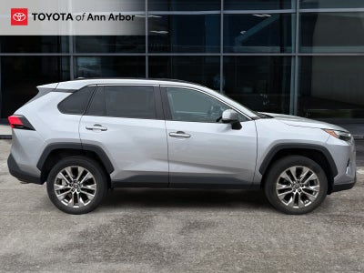 2022 Toyota RAV4 XLE Premium