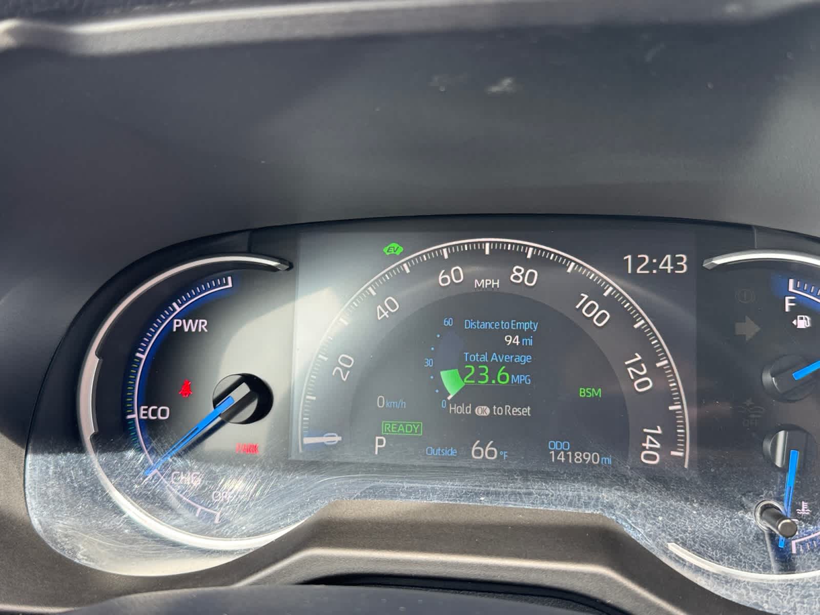 2019 Toyota RAV4 Hybrid XSE