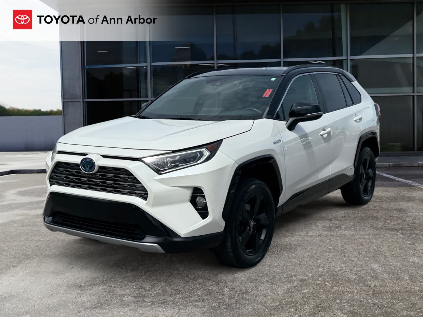 2019 Toyota RAV4 Hybrid XSE