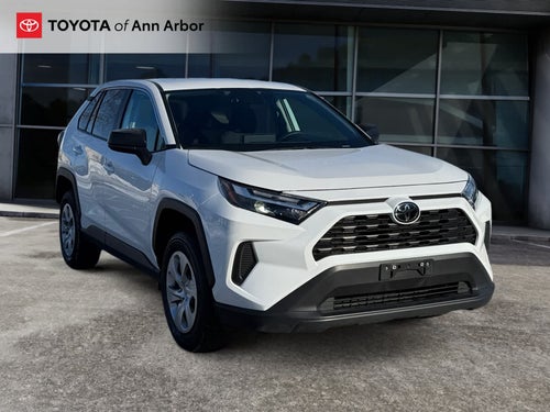 2024 Toyota RAV4 LE