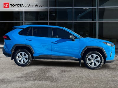 2021 Toyota RAV4 LE