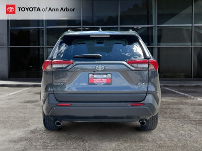 2025 Toyota RAV4 XLE