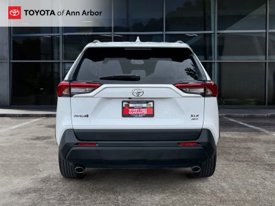 2025 Toyota RAV4 XLE