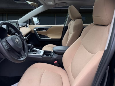 2019 Toyota RAV4 Hybrid XLE