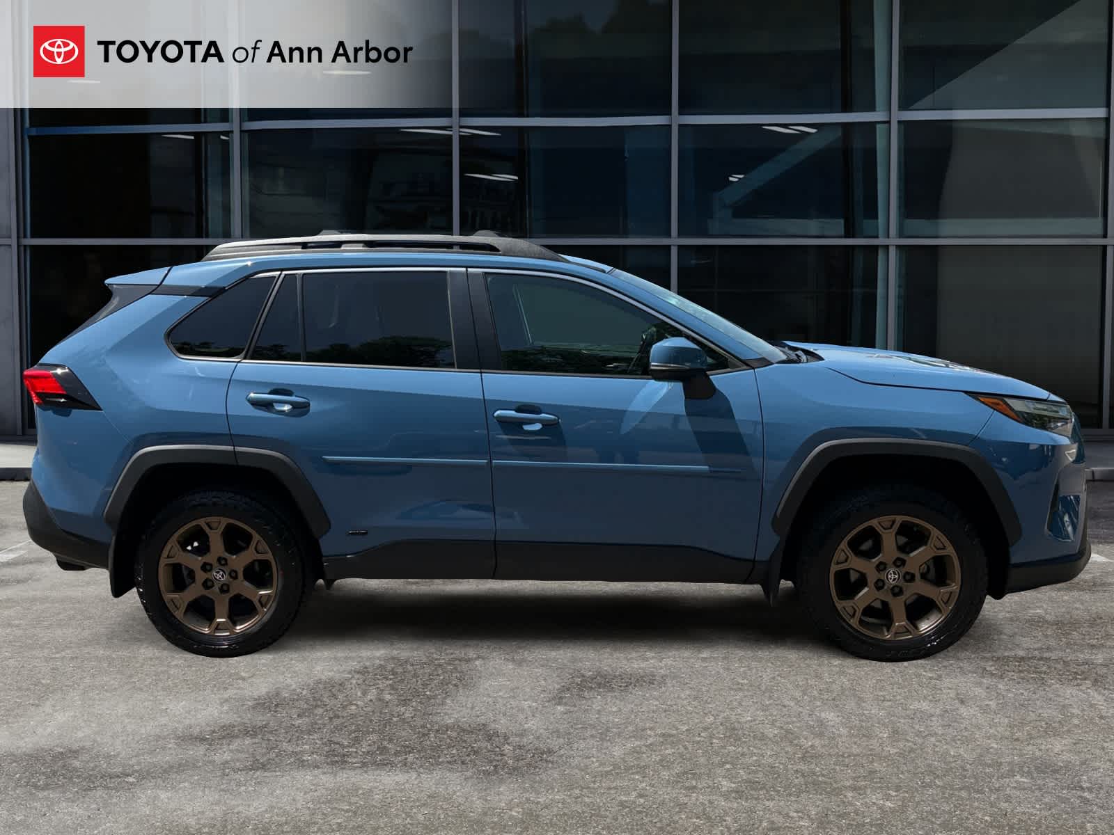 2023 Toyota RAV4 Hybrid Woodland