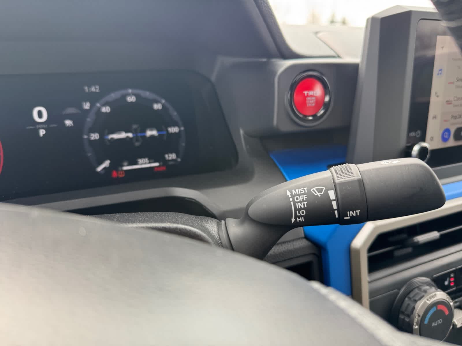 2025 Toyota Tacoma TRD Off Road