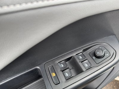 2023 Volkswagen Taos SEL