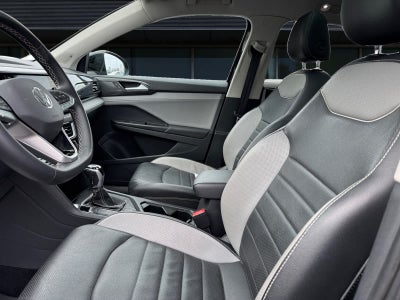2023 Volkswagen Taos SEL