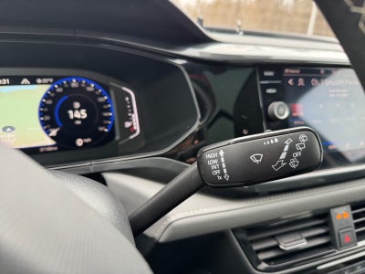 2023 Volkswagen Taos SEL