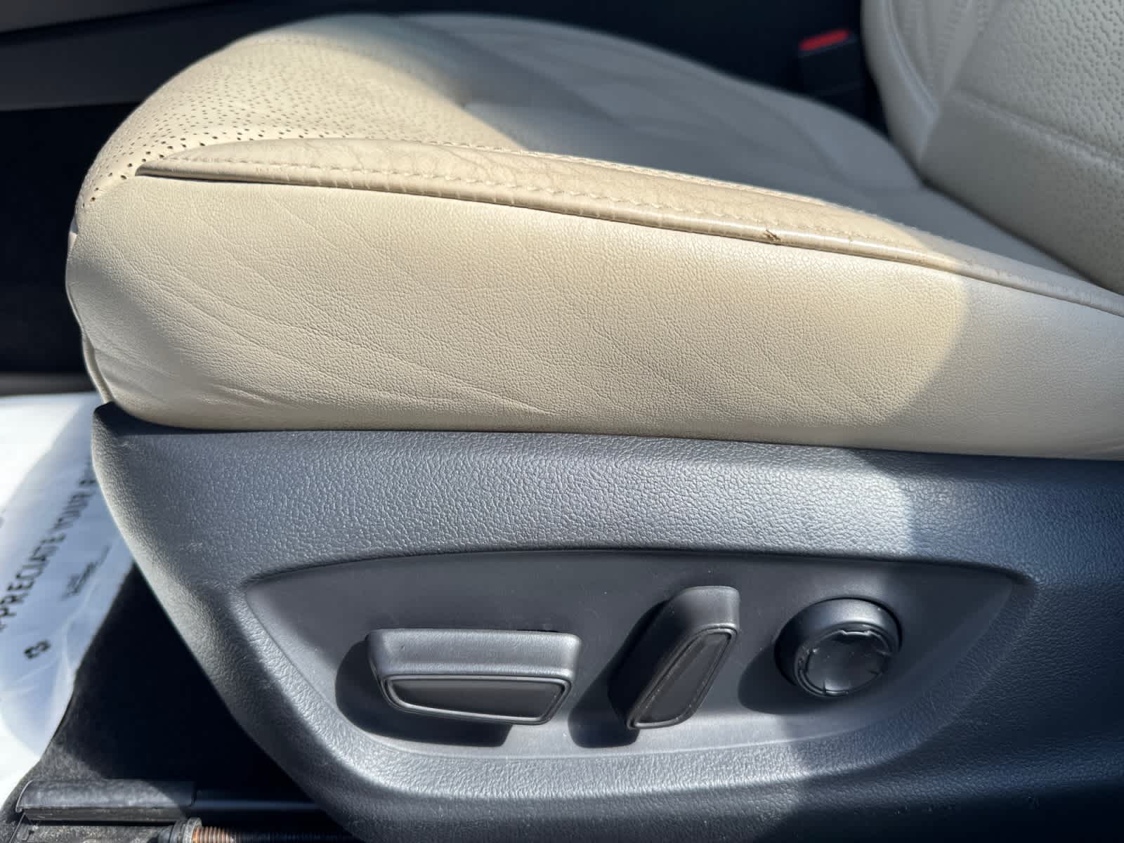 2019 Toyota Avalon Hybrid Limited