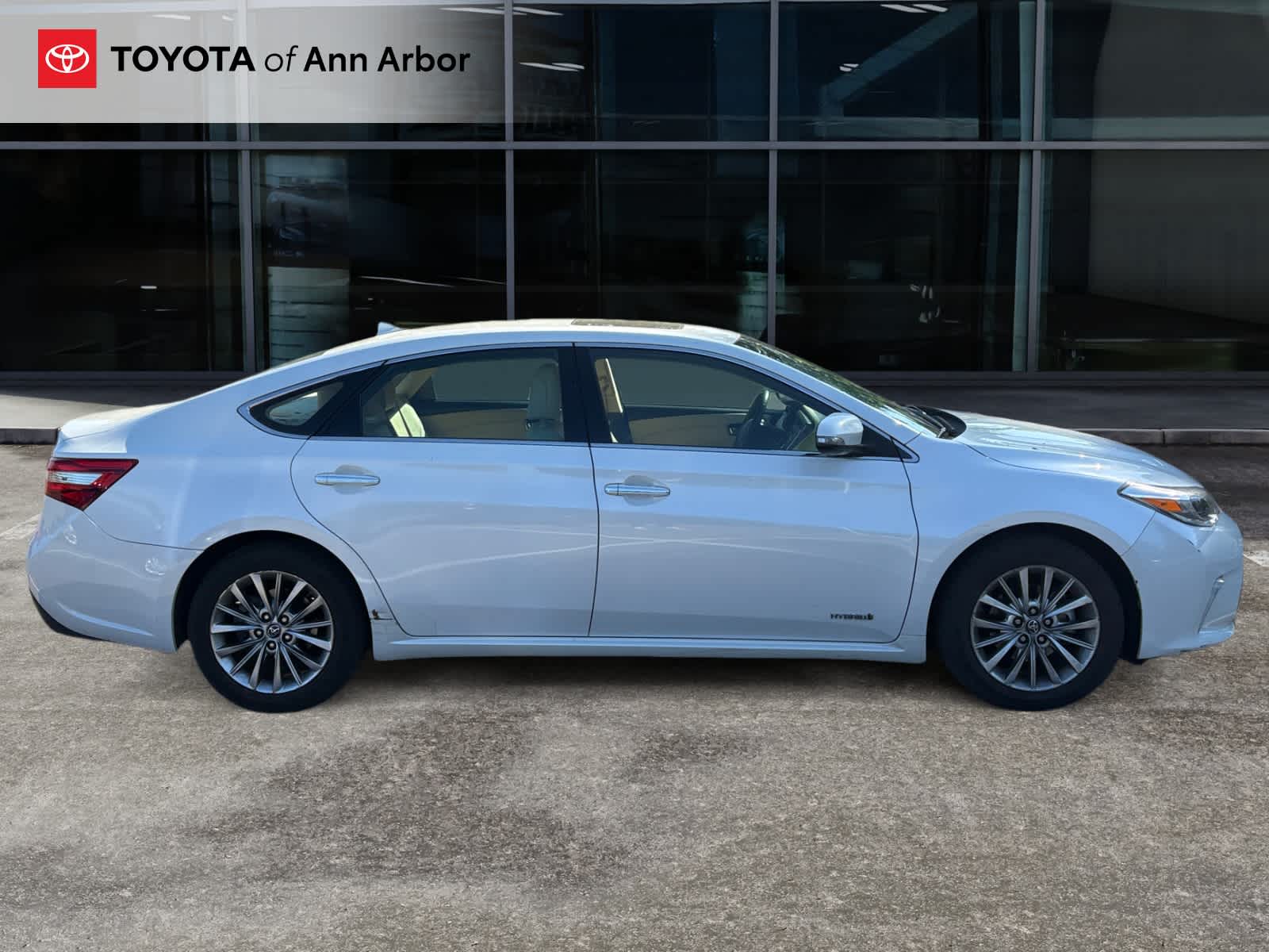 2016 Toyota Avalon Hybrid Limited
