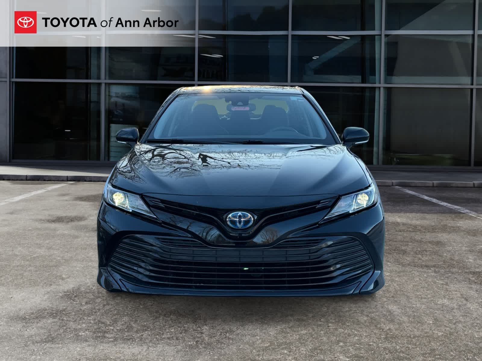 2020 Toyota Camry Hybrid LE