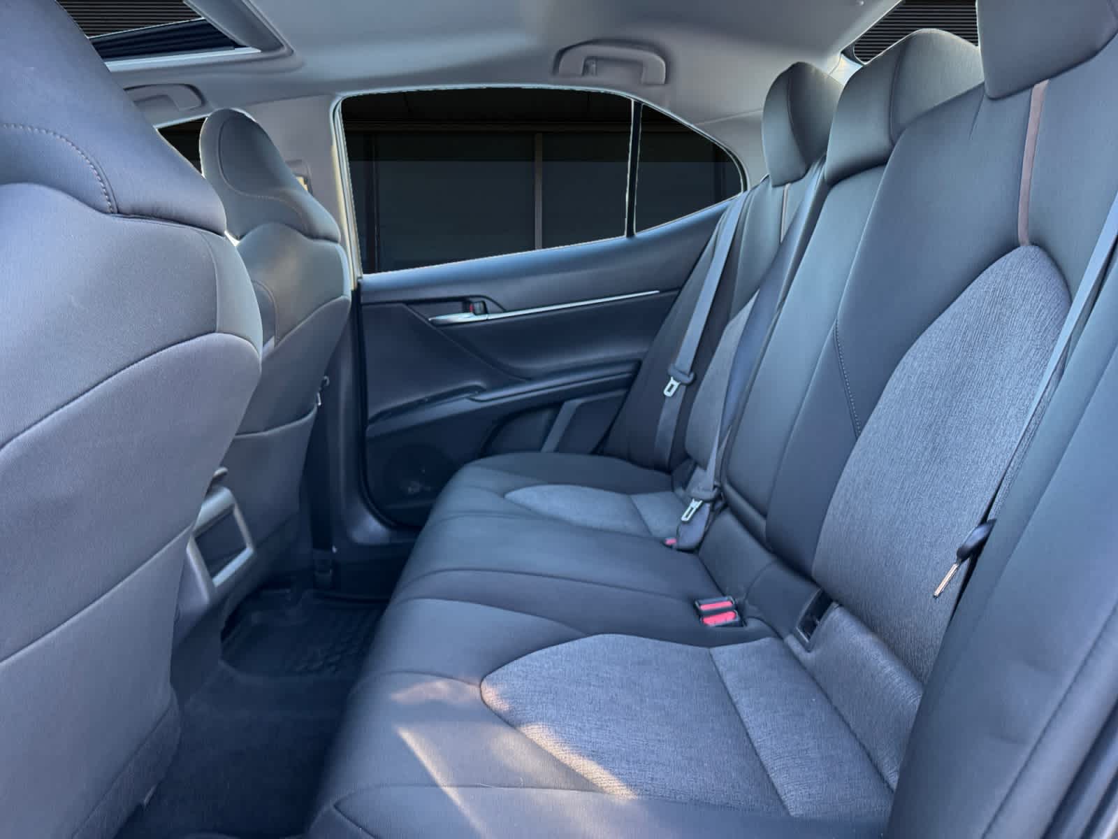 2020 Toyota Camry Hybrid LE