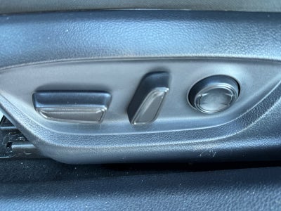 2020 Toyota Camry Hybrid LE