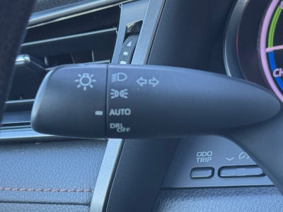 2020 Toyota Camry Hybrid LE