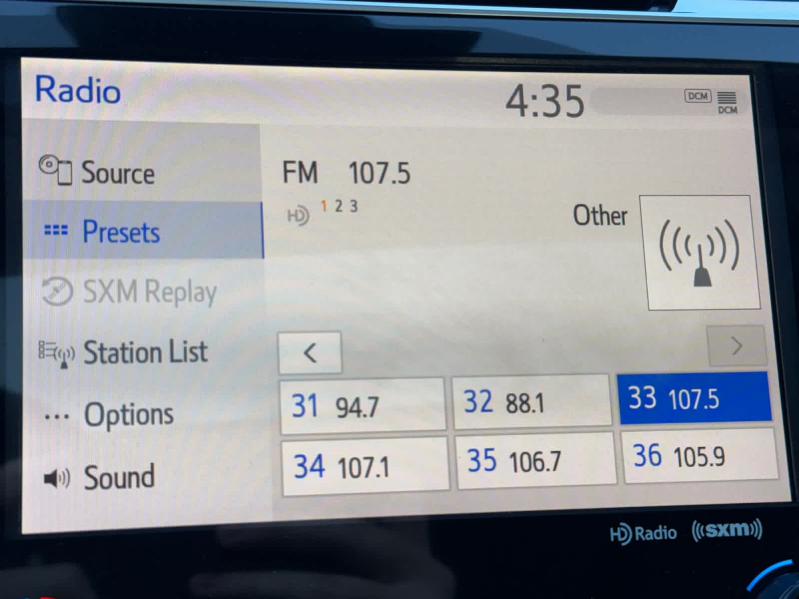 2020 Toyota Camry Hybrid LE