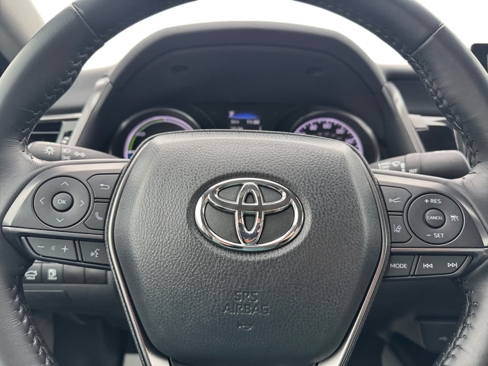 2024 Toyota Camry Hybrid SE