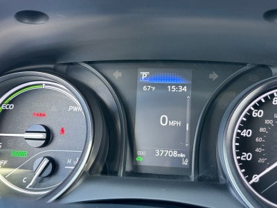 2024 Toyota Camry Hybrid SE