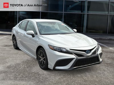 2024 Toyota Camry Hybrid SE