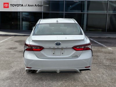 2024 Toyota Camry Hybrid SE