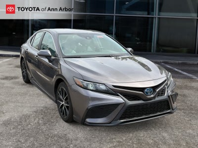 2023 Toyota Camry Hybrid SE
