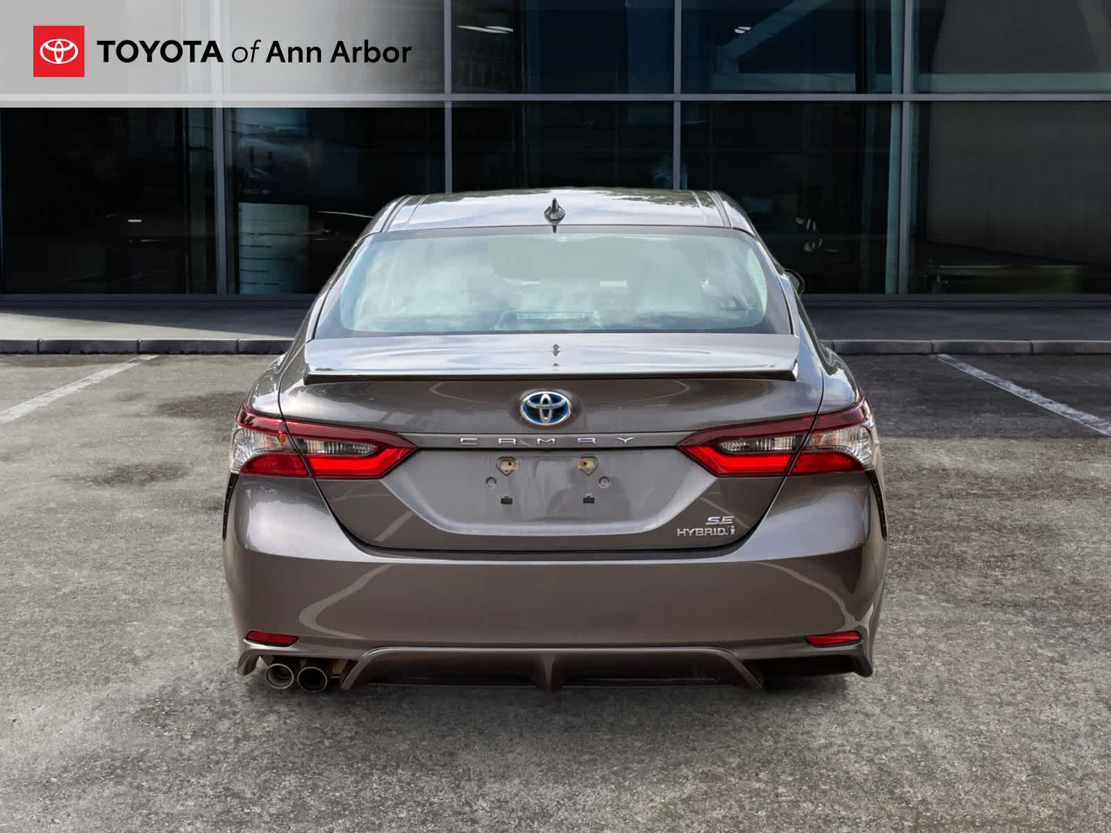 2023 Toyota Camry Hybrid SE