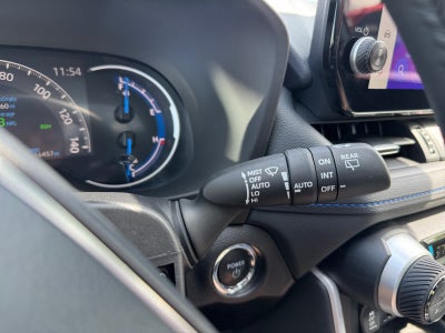 2025 Toyota RAV4 Hybrid XSE